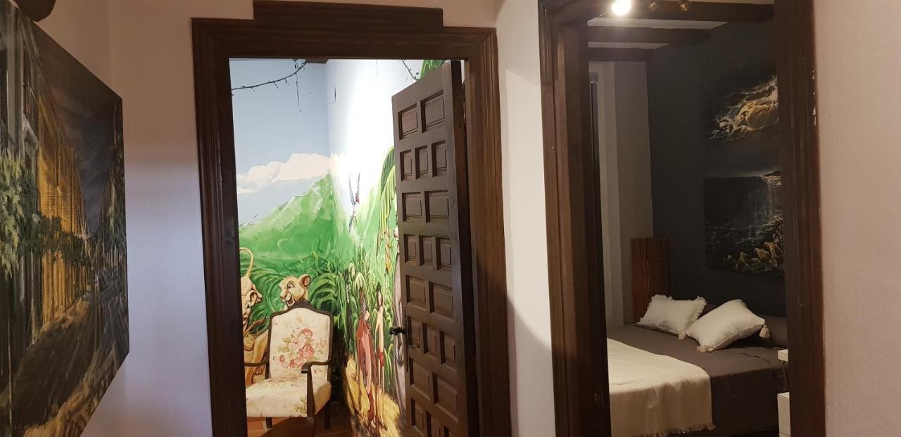 La Casa Del Pintor - Estudio De Arte En Баэса Экстерьер фото